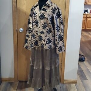 Jerry T Metallic olive black flocked floral pleated maxi skirt zip top vintage